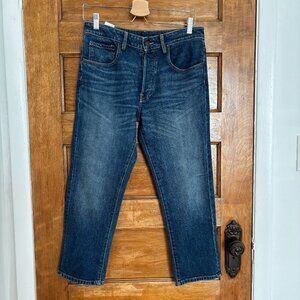6397 Shorty Jean in Vintage Medium Wash - 25